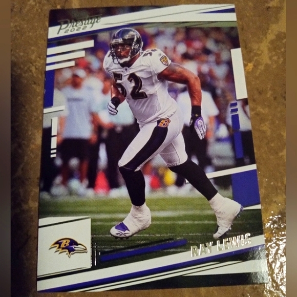 Ray Lewis Baltimore Ravens NFL card. - Picture 1 of 2